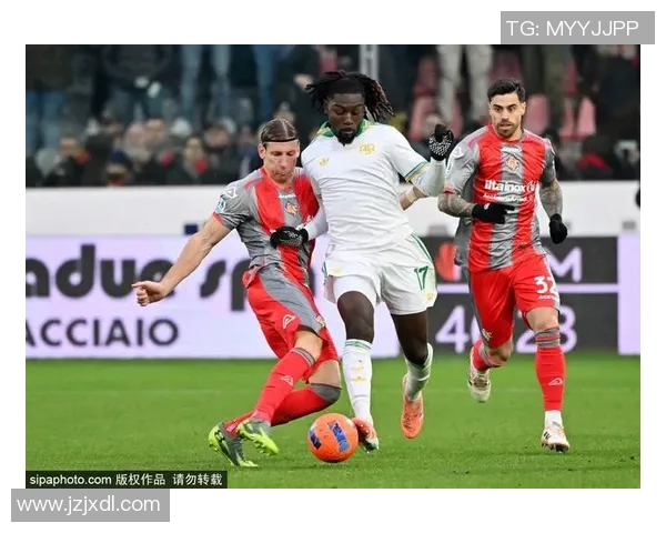 卡佩罗卡拉菲奥里像拉莫斯：欧洲足球世界中的独特风采