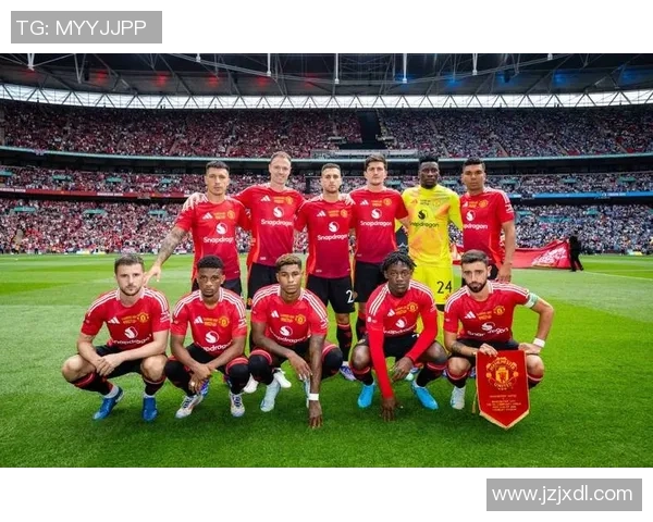 曼联不解卢克肖落选英格兰队：红魔拥趸的呐喊与对国家队决策的疑问